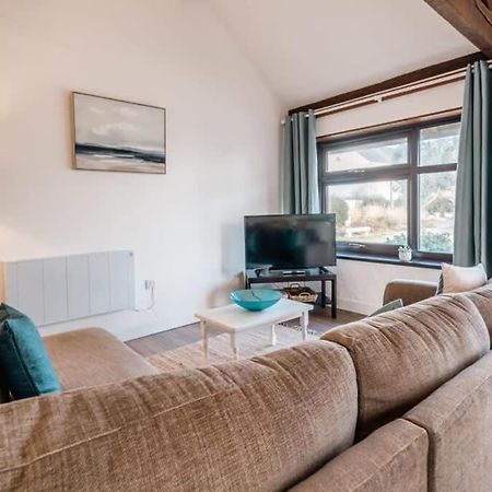Charming 2 Bedroom Coastal Cottage Nr Бюд Екстериор снимка